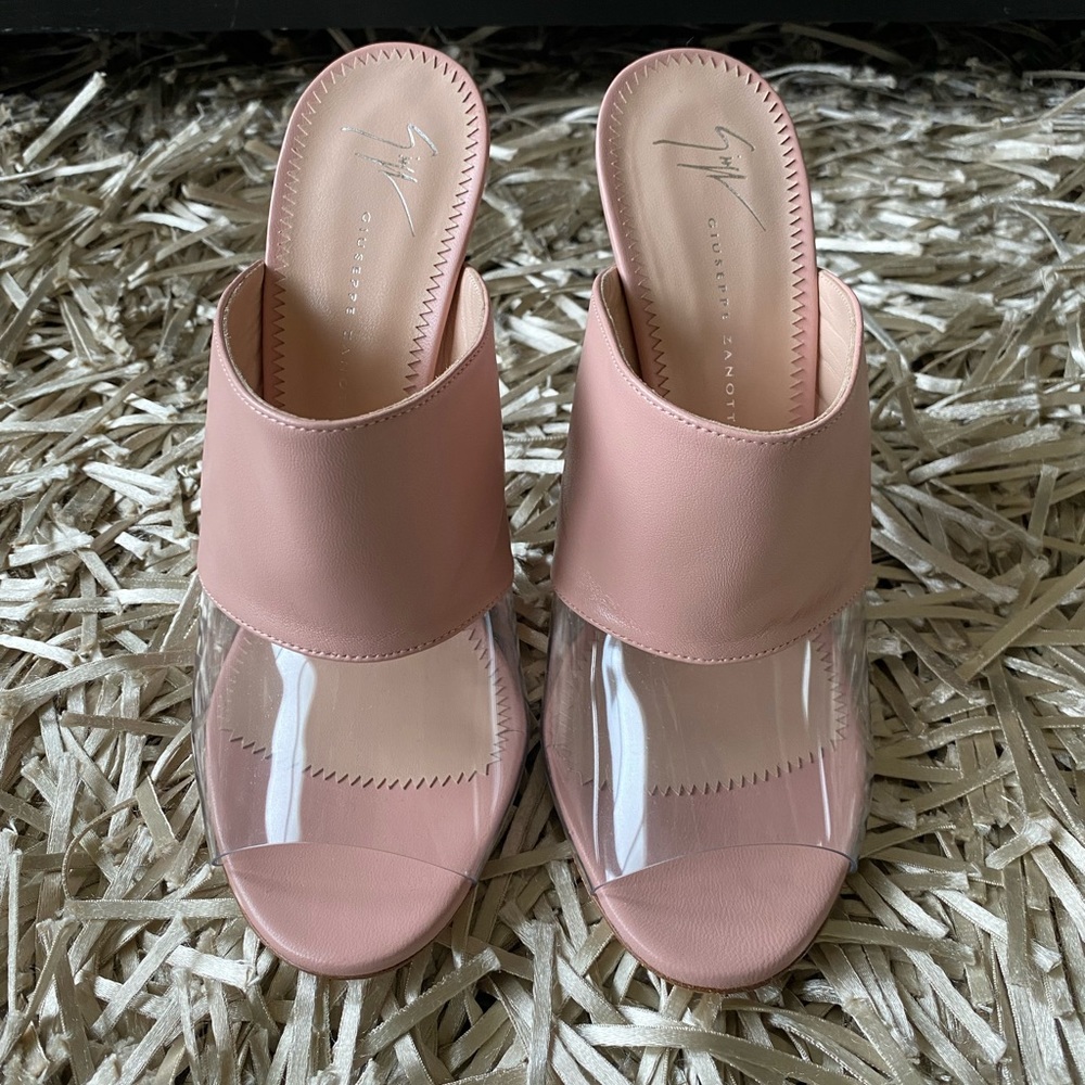 NEW Giuseppe Zanotti Mules